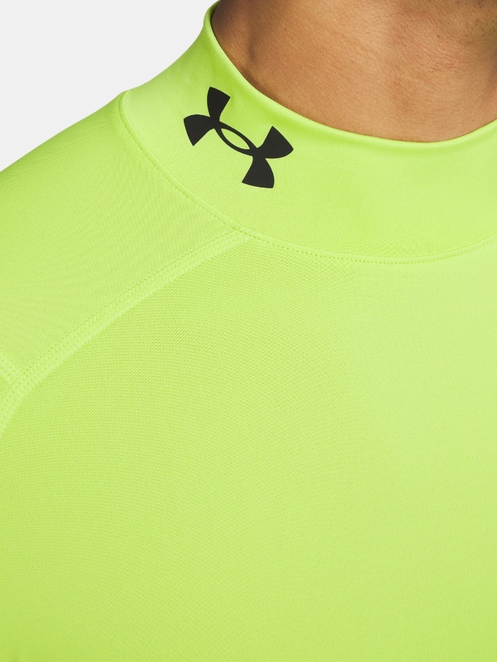 Under Armour headgear mock neck shirt, M NWT men